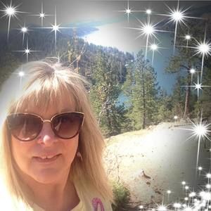 Meet your Posher, Catherine